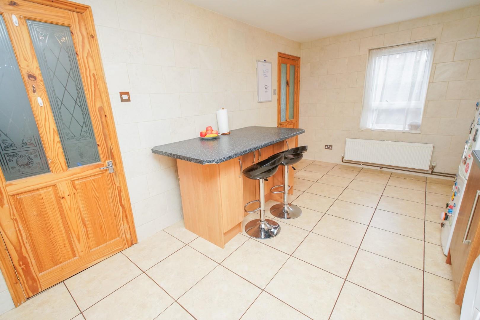 Meadow Way, Leighton Buzzard Quarters Estate Agents